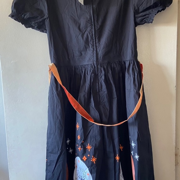 Her Universe Hocus Pocus Dress - Picture 2 of 4